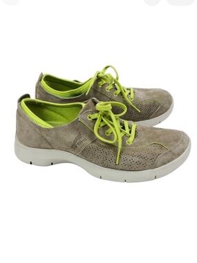 Dansko Elise Suede Lace Up Shoes